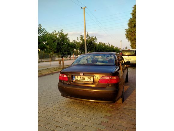 Sahibinden Fiat Albea Sole 1.4 Fire Premio 2009 Model