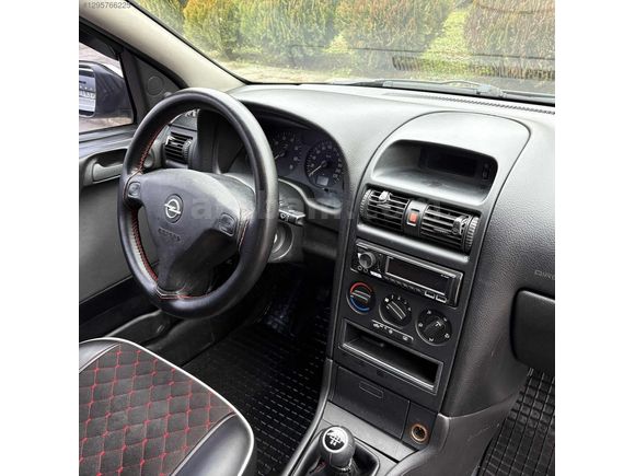 K.KARTINA 12 AY TAKSİT İMKANI 2009 OPEL ASTRA