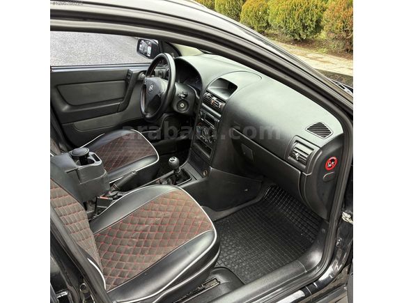 K.KARTINA 12 AY TAKSİT İMKANI 2009 OPEL ASTRA