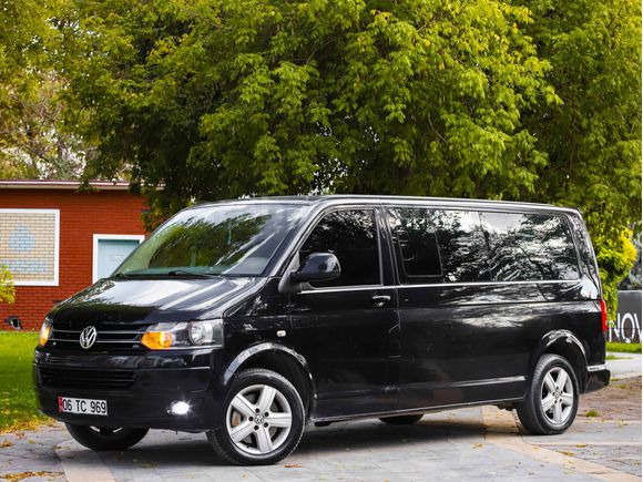 VIP OTOMOBİL RUHSATLI OTOMATİK 2011 MODEL CARAVELLE ÖZEL PLAKALI