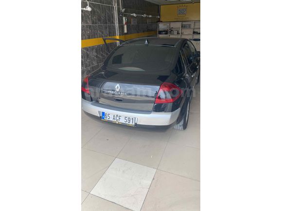 Sahibinden Renault Megane 1.5 dCi Exception 2010 Model  288.000 km Siyah
