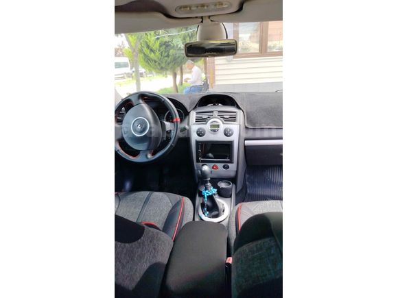 Sahibinden Renault Megane 1.5 dCi Exception 2010 Model  288.000 km Siyah