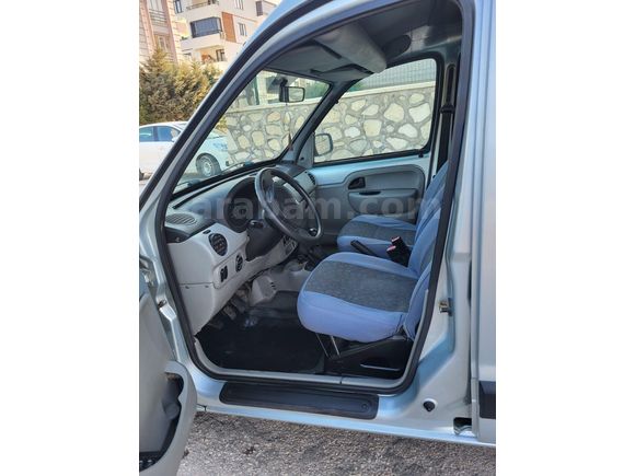 Sahibinden Renault Kangoo Multix 1.5 dCi Expression 2005 Model