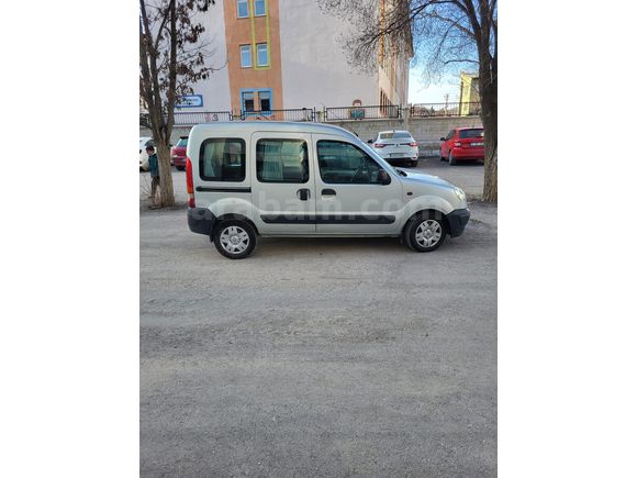 Sahibinden Renault Kangoo Multix 1.5 dCi Expression 2005 Model