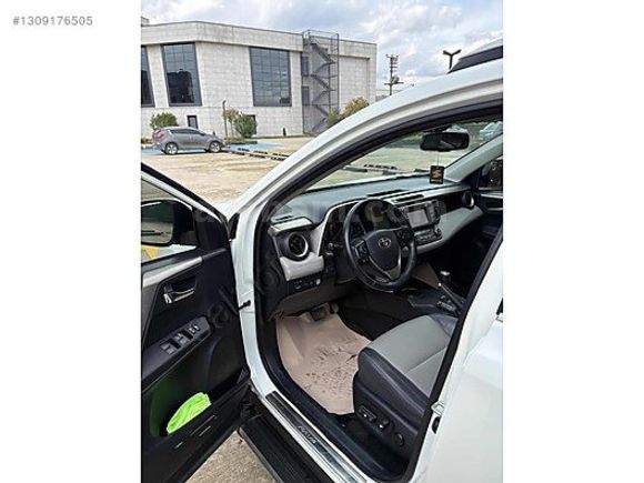 2013 RAV4 MASRAFSIZ BAKIMLI 227.ooo KLOMETRE