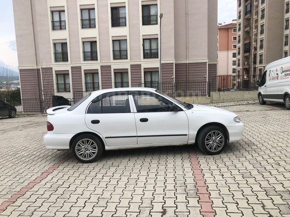 Sahibinden Hyundai Accent 1.3 GLS 1998 Model 