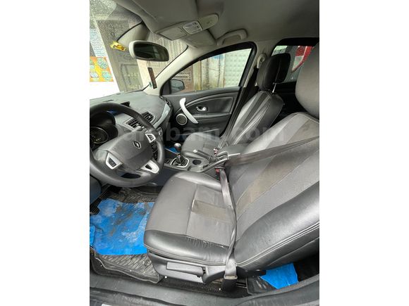  Fluence 1.5  tertemiz 6 ilerii ful paket