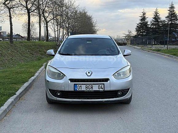 2011 MODEL RENAULT FLUENCE 1.5 DCI EXTREME