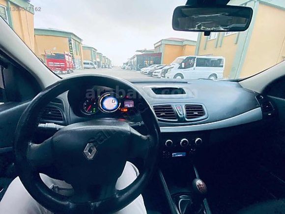 2013 MODEL ÇOK TEMİZ FLUENCE 1.5 DİZEL
