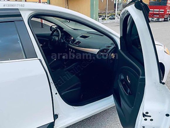 2013 MODEL ÇOK TEMİZ FLUENCE 1.5 DİZEL