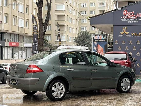 YETKİLİ SERVİS BAKIMLI 124 BİN KMDE OTOMATİK MEGANE 2