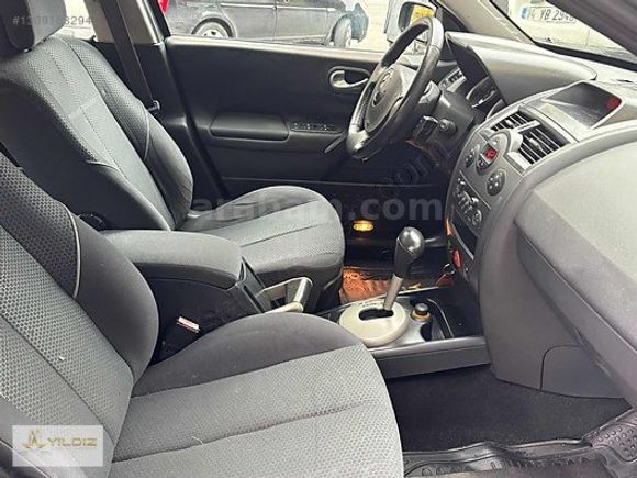 YETKİLİ SERVİS BAKIMLI 124 BİN KMDE OTOMATİK MEGANE 2