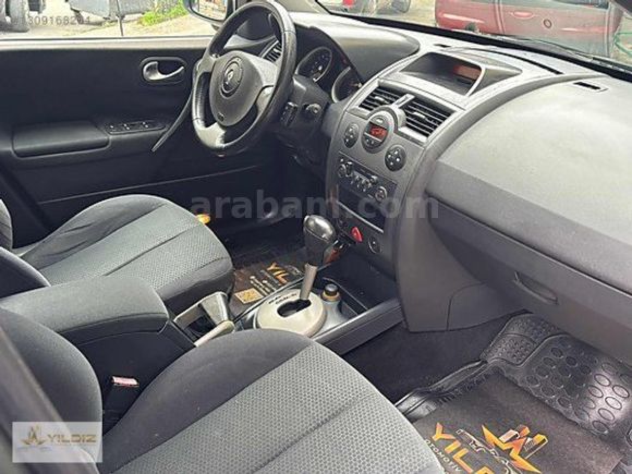 YETKİLİ SERVİS BAKIMLI 124 BİN KMDE OTOMATİK MEGANE 2