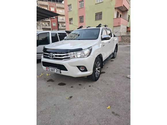 Sahibinden Toyota Hilux 2.4 D-4D 4x2 Adventure 2016 Model