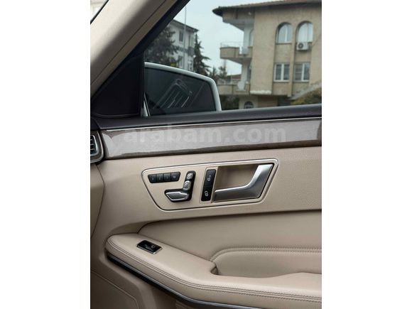 SAHİBİNDEN MERCEDES-BENZ E250CDI 4MATİC PREMİUM AMG 