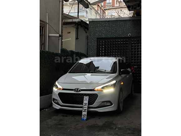 Sahibinden Hyundai i20 1.4 CRDi Jump 2015 Model 