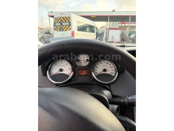 PEUGEOT 207 1.4 HDİ 179 BİNDE TERTEMİZ