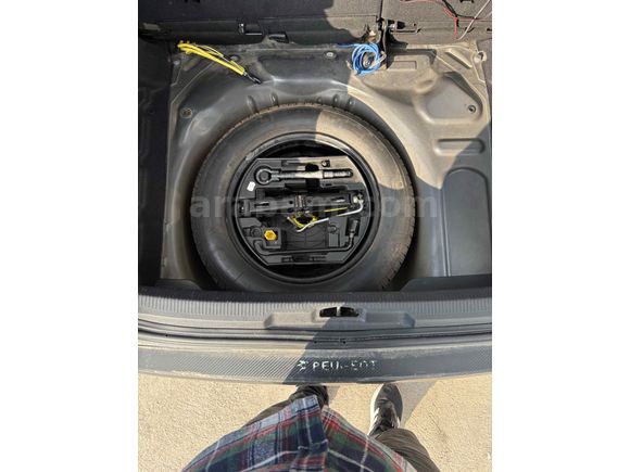 PEUGEOT 207 1.4 HDİ 179 BİNDE TERTEMİZ
