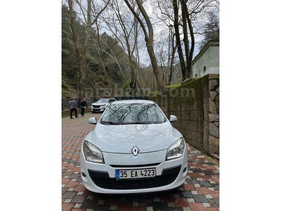 Sahibinden Renault Megane 1.5 dCi Expression 2011 Model
