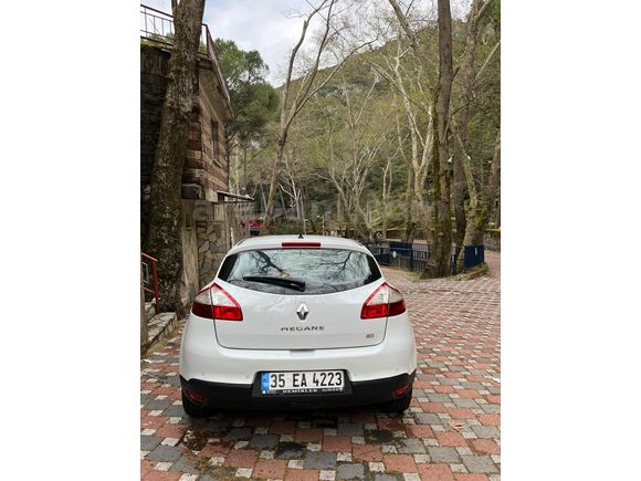 Sahibinden Renault Megane 1.5 dCi Expression 2011 Model
