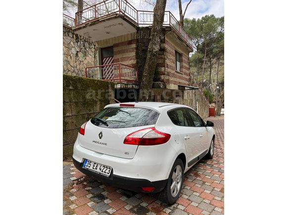 Sahibinden Renault Megane 1.5 dCi Expression 2011 Model