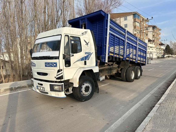 1999 model 2520 damperli şahin bakışlı
