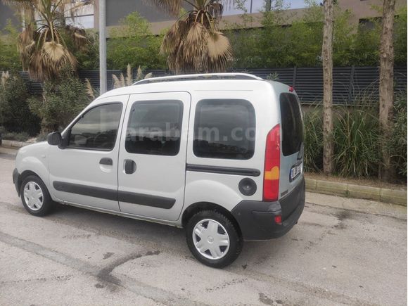 2008 Renault Kangoo 1.5 DCi Çift Sürgü Klimalı