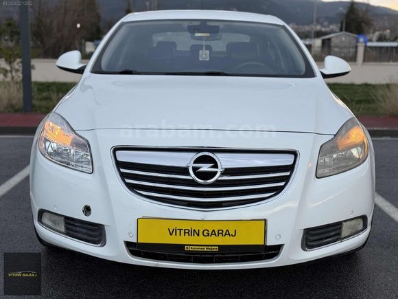 2011 DİZEL OTOMATİK INSİGNİA 2.0 HATASIZ