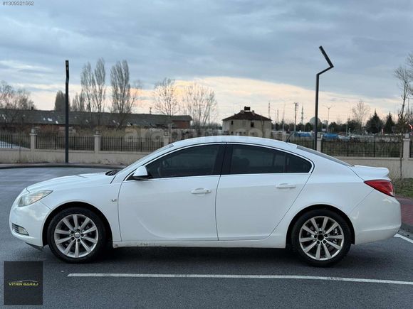 2011 DİZEL OTOMATİK INSİGNİA 2.0 HATASIZ