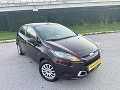 2011 FORD FİESTA 1.25 HATASIZ ORJNL 127.000KM BORDO LANSMAN RENK