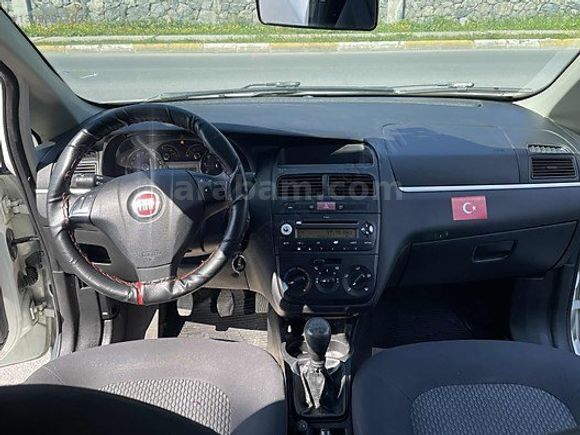 TEMİZ 2015 MODEL FİAT LİNEA