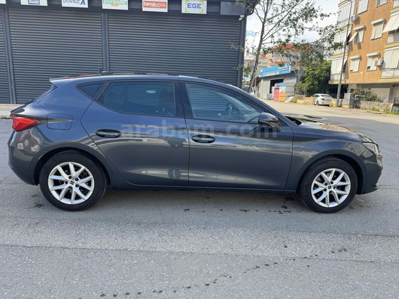 SAHİBİNDEN  2024 Model Seat Leon1.0 e-TSI DSG Style 39.000 KM