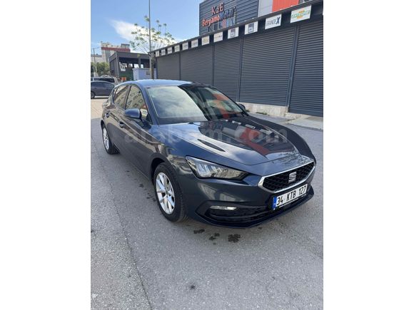 SAHİBİNDEN  2024 Model Seat Leon1.0 e-TSI DSG Style 39.000 KM
