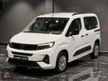 Umut Auto'dan 2025 Opel Combo 1.5 D Essential EAT8 Hatasız