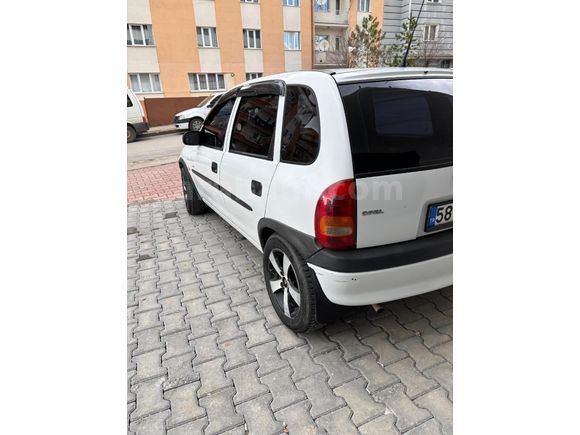 Sahibinden Opel Corsa 1.2 Swing 1999 Model