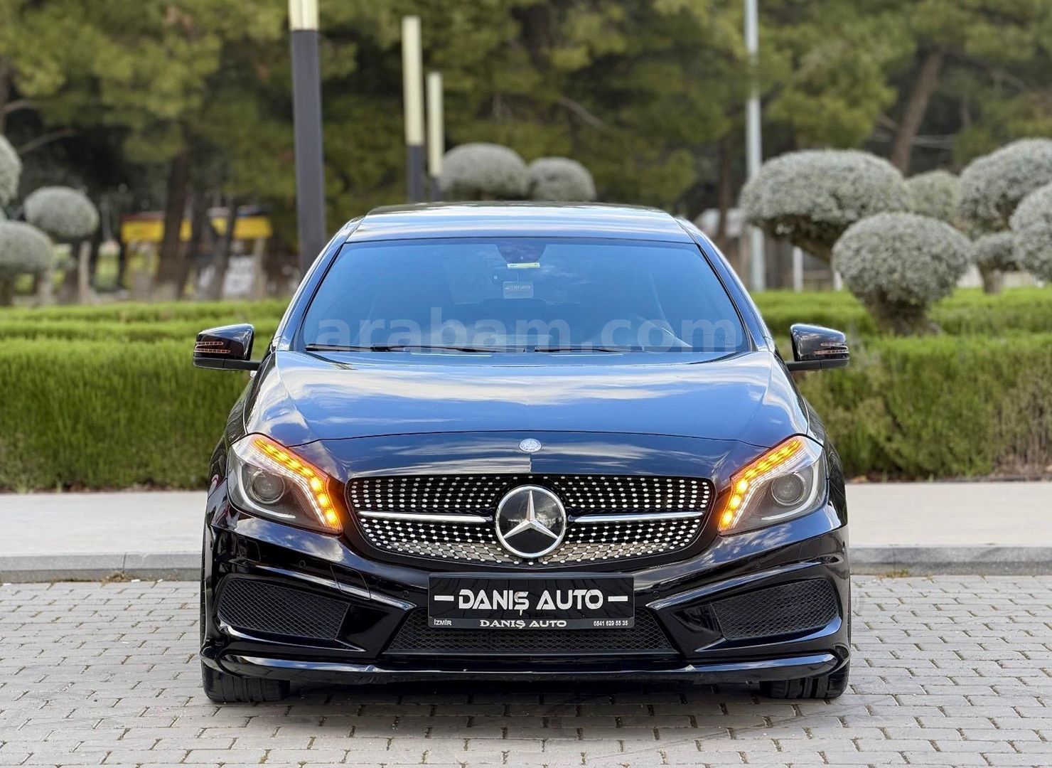 2015 MERCEDES A180 CDİ HATASIZ BOYASIZ CAM TAVAN SİYAH AMG FULL+