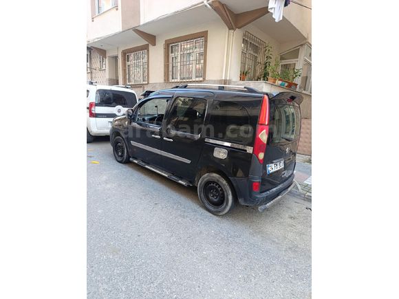 Sahibinden Renault Kangoo Multix 1.5 dCi Authentique 2012 Model