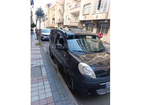 Sahibinden Renault Kangoo Multix 1.5 dCi Authentique 2012 Model