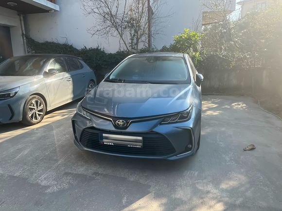 Sahibinden Toyota Corolla 1.5 Flame X-Pack 2022 Model 