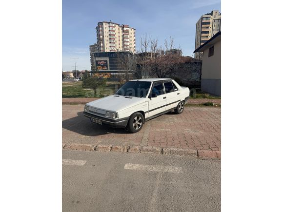 Sahibinden Renault R 9 1.4 Broadway 1993 Model