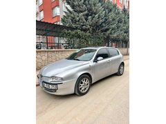 Sahibinden Alfa Romeo 147 1.6 TS Distinctive 2005 Model 
