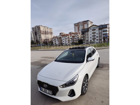 SAHİBİNDEN TEMİZ HYUNDAİ İ 30
