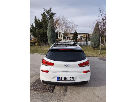 SAHİBİNDEN TEMİZ HYUNDAİ İ 30
