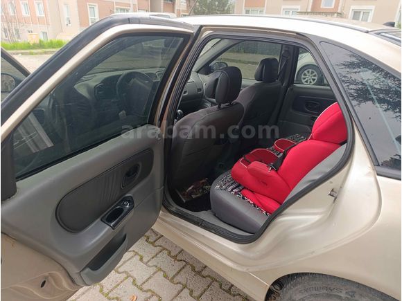 Sahibinden Renault Laguna 2.0 RXT 2000 Model 