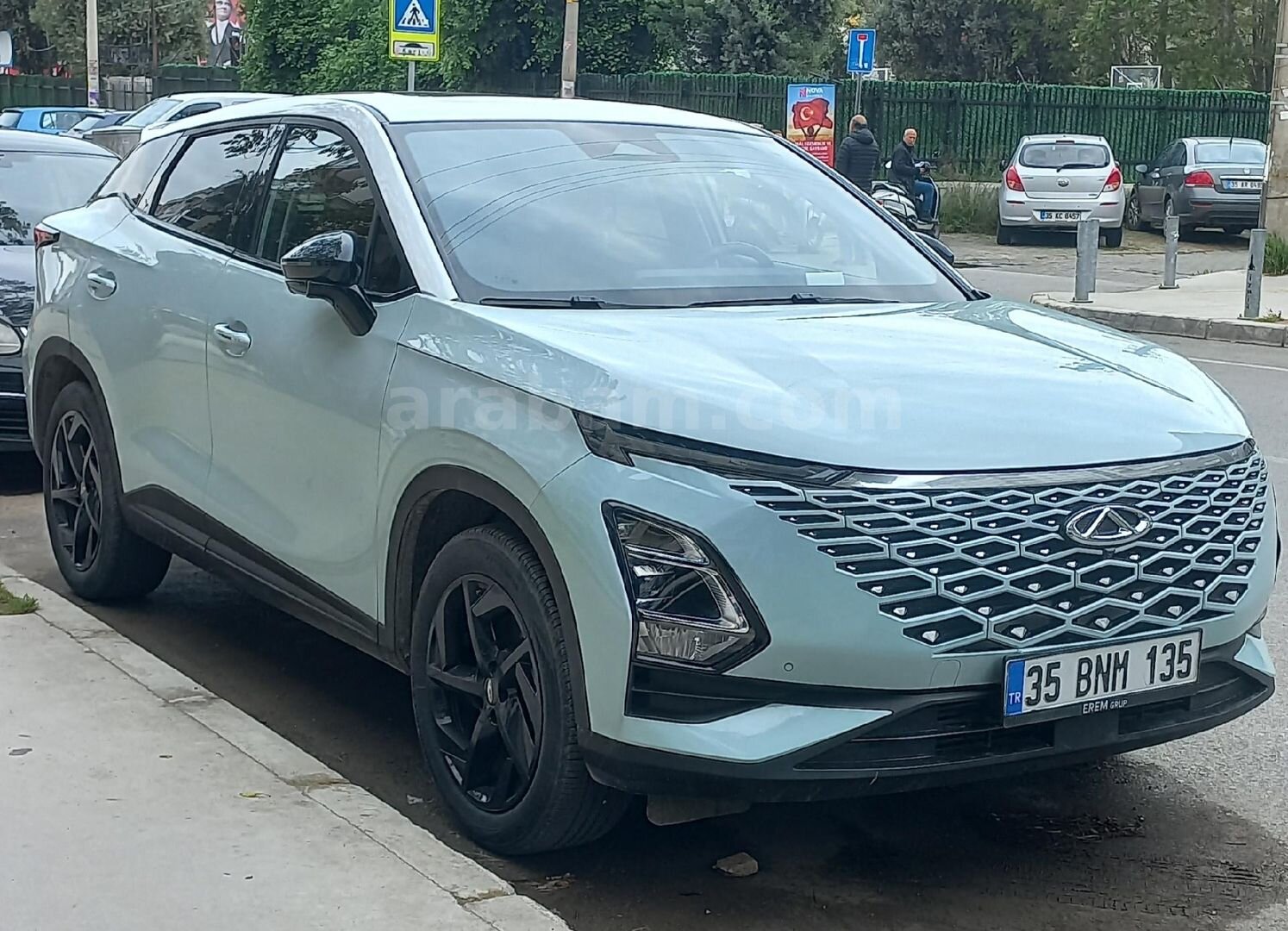 Sahibinden Chery Omoda 5 1.6 T-GDI Luxury 2023 Model İzmir 80.500 km Yeşil (metalik) 3