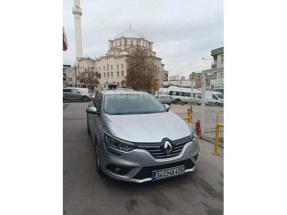 Sahibinden Renault Megane 1.5 dCi Touch 2019 Model İstanbul 153.000 km Gri (Gümüş)
