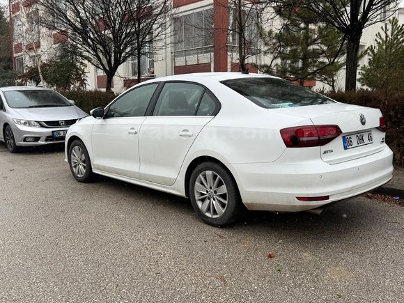 Sahibinden Volkswagen Jetta 1.2 TSi BlueMotion Comfortline 2016 Model Adana