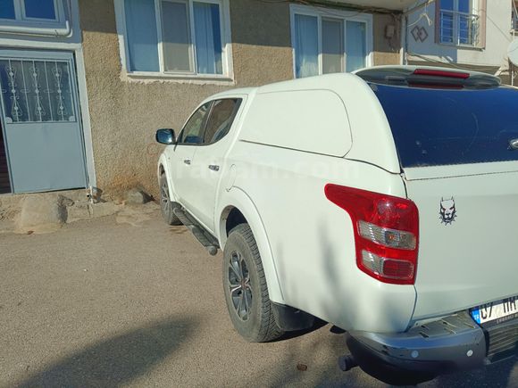 sahibinden 4x4 tam otomatik pick up