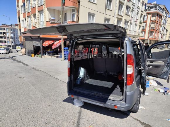 Sahibinden Fiat Doblo Combi Mix 1.3 Multijet Maxi Active 2007 Model
