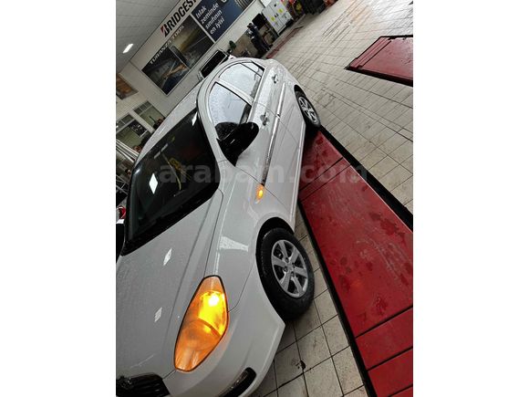 Sahibinden Hyundai Accent Era 1.4 Select 2012 Model 